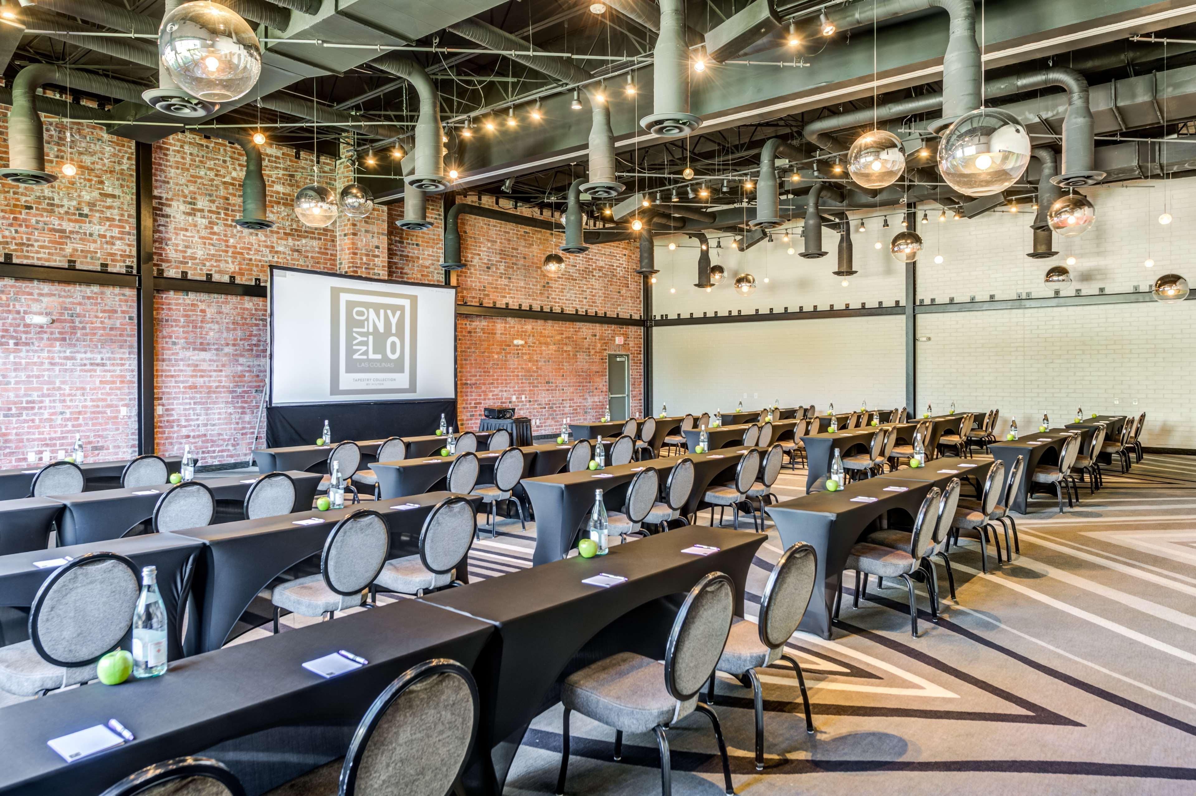 אירווינג Nylo Las Colinas Hotel, Tapestry Collection By Hilton מראה חיצוני תמונה
